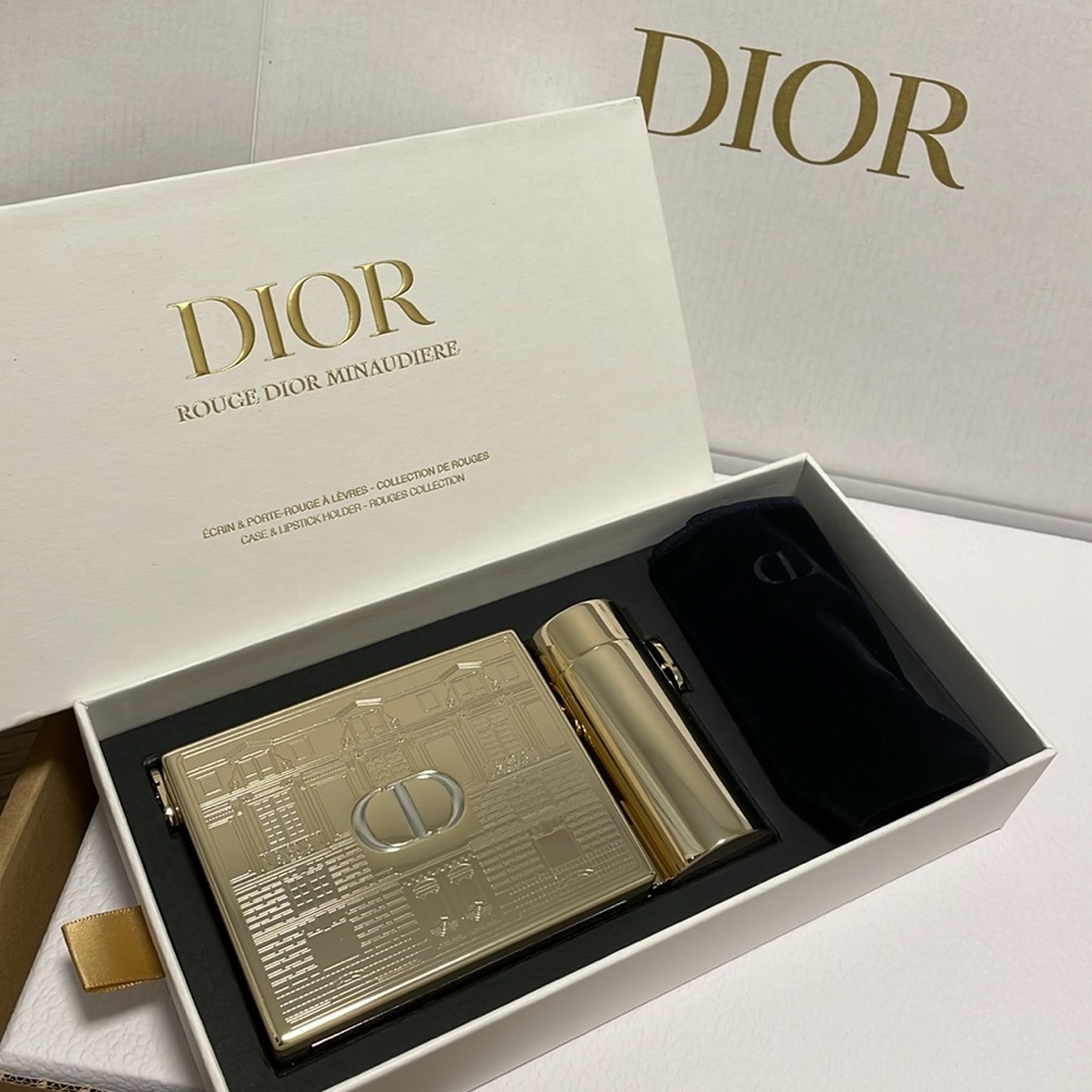 Brand new Rouge Dior Minaudiere